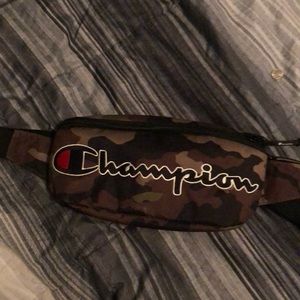 Champion fanny pack